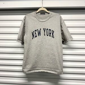 Brandy Melville New York Oversized Graphic Tee Gray Boxy Fit